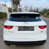 Jaguar F-Pace 2018 thumb 9
