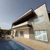 Villas à vendre à Saly dans une résidence fermée thumb 1