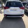Mitsubishi Outlander sport thumb 5