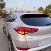 Hyundai tucson thumb 6