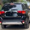 Mitsubishi Outlander 2019 venant 7 places 4 cylindres thumb 5