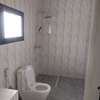 Maison standing 4 chambres 5 salles de bain et wifi ngaparou thumb 9