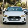 Location Hyundai avente 2018 thumb 2
