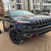 Jeep trailhawk 4 cylindres thumb 6