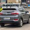 Hyundia Tucson thumb 2