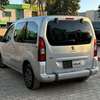 Peugeot partner 2017 thumb 6