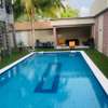 VILLA MEUBLE AVEC PISCINE A SAINT LOUIS thumb 9