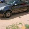 Renaul clio 2 portes thumb 2