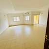 Appartement F5 – Almadies (derrière Free Mobile) thumb 12
