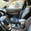Jeep Cherokee thumb 3