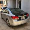 Chevrolet cruz thumb 2