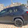 Toyota RAV4 LE 2020 thumb 4