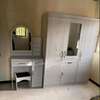 Armoire thumb 3