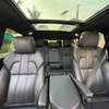 Range Rover 7 places thumb 4