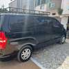 Minibus Starex avec licence transport thumb 10
