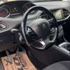 Peugeot 308 2017 thumb 3