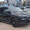 Honda pilot v6 7 places thumb 1