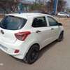 Hyundai i 10 2017 manuel essence thumb 1
