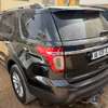 Ford Explorer thumb 3