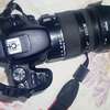 Canon 200D avec Zoom polyvalent 18-250 mm thumb 2