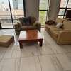 Salon 6 places + table basse bois massif thumb 5