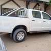 Toyota Hilux 4x4 thumb 5