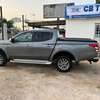 Mitsubishi L200 pickup 2018 thumb 7
