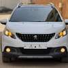 Peugeot 2008 année 2017 thumb 0