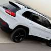 Jeep Cherokee HighLatitude-2016 thumb 2