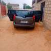 Peugeot 5008 thumb 1