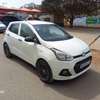 Hyundai i 10 2017 manuel essence thumb 2