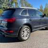 Audi Q5 2015 thumb 2