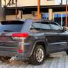Grand jeep cherokee thumb 3
