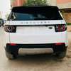 Land Rover Discovery Sport blanc jantes noires SUV thumb 11