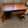 Table bureau avec étagères thumb 1