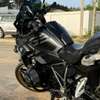 BMW R1250 GS 1250 cm³ noir mat moto d'aventure thumb 0