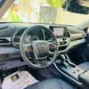 TOYOTA HIGHLANDER 2023 ESSENCE 6 cylindres thumb 11
