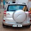 Toyota rav 4 thumb 4