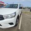 Toyota Hilux 2025 thumb 5
