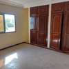 Appartement spacieux à Ngor thumb 6