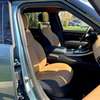 2025 Range Rover Sport P530 V8 Dynamic SE AWD thumb 3