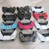 Manettes sans fil PS5 multicolores thumb 1