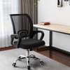 Chaise de bureau ergonomique réglable dossier maille thumb 3