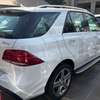 Mercedes GLE 400 2016 SUV blanc spacieux performant thumb 4