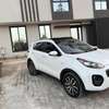 KIA SPORTAGE thumb 4