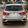 Mitsubishi outlander sport se 2018 thumb 10