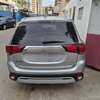 Mitsubishi Outlander SUV 2019 thumb 1