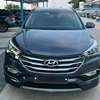 Hyundai Santa Fe 2017 diesel full options thumb 9