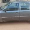 Mercedes 200D thumb 3