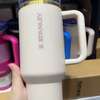 Stanley gourde isotherme 1,18 L rose ergonomique thumb 2